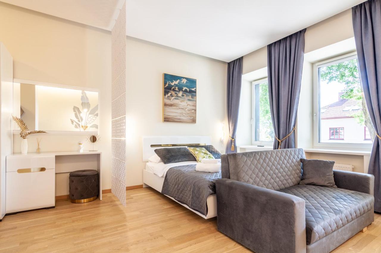 Central Square Apartments パランガ エクステリア 写真