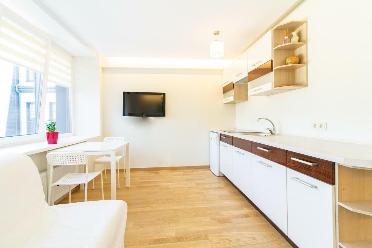 Central Square Apartments パランガ エクステリア 写真